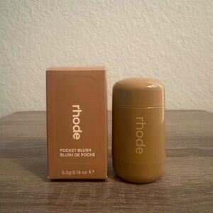 RHODE Pocket Blush - piggy